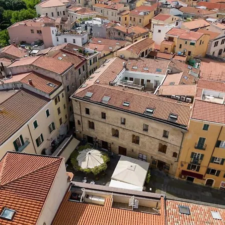 Apartament Piazza Civica, Centro Storico Con Wi-fi E Aria Condizionata Alghero