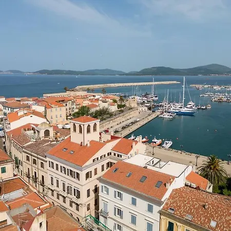 Piazza Civica, Centro Storico Con Wi-fi E Aria Condizionata